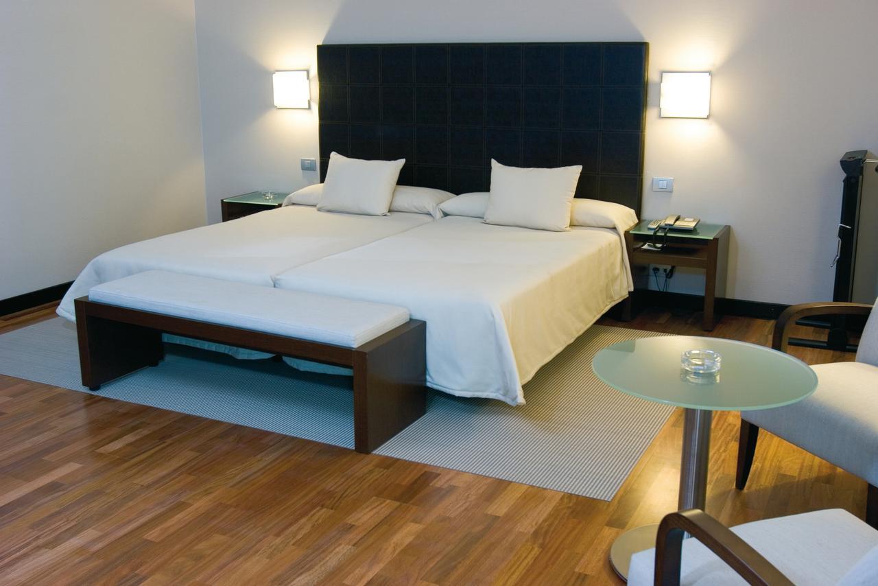 Occidental Aranjuez Hotel Værelse billede